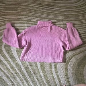 💗Superdown/Revolve Cropped Sweater💗